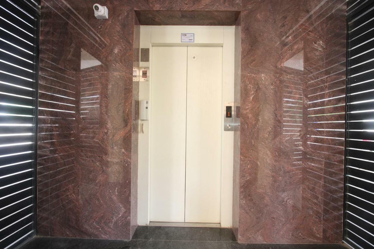 Hôtel Oyo Flagship 31042 Sunil Residency à Coimbatore Extérieur photo